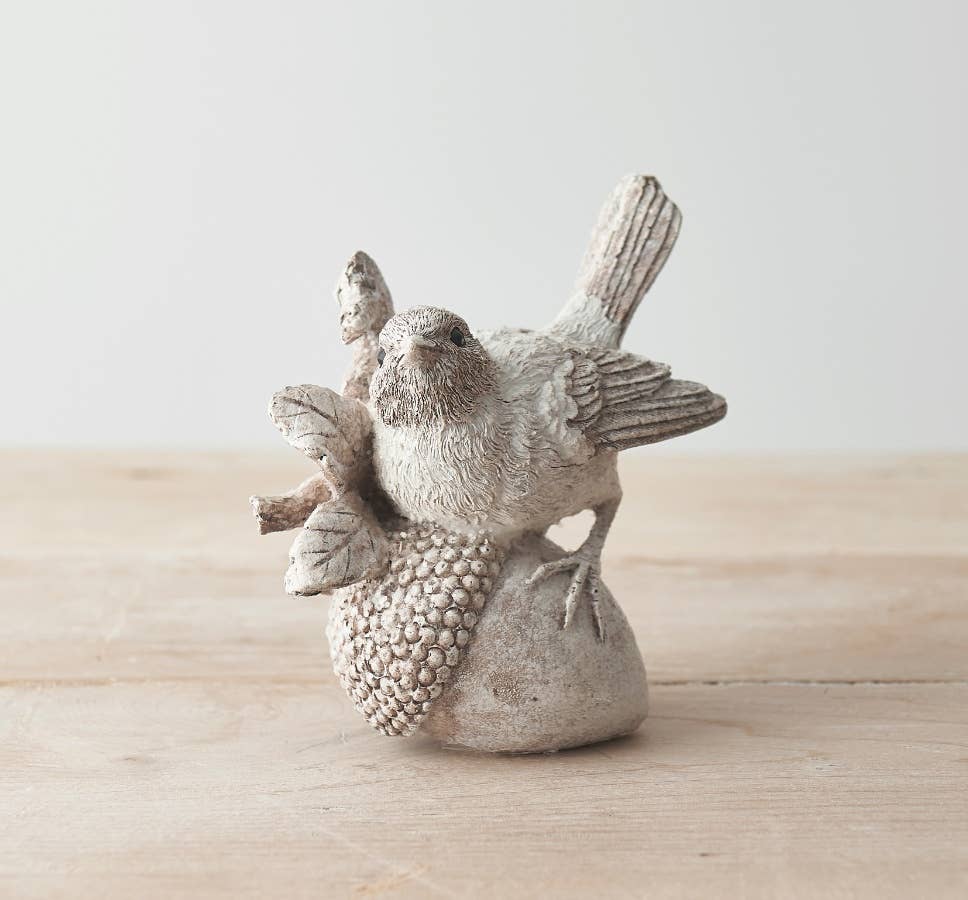 2 Assorted Birds With Acorn And Pinecone 10cm
