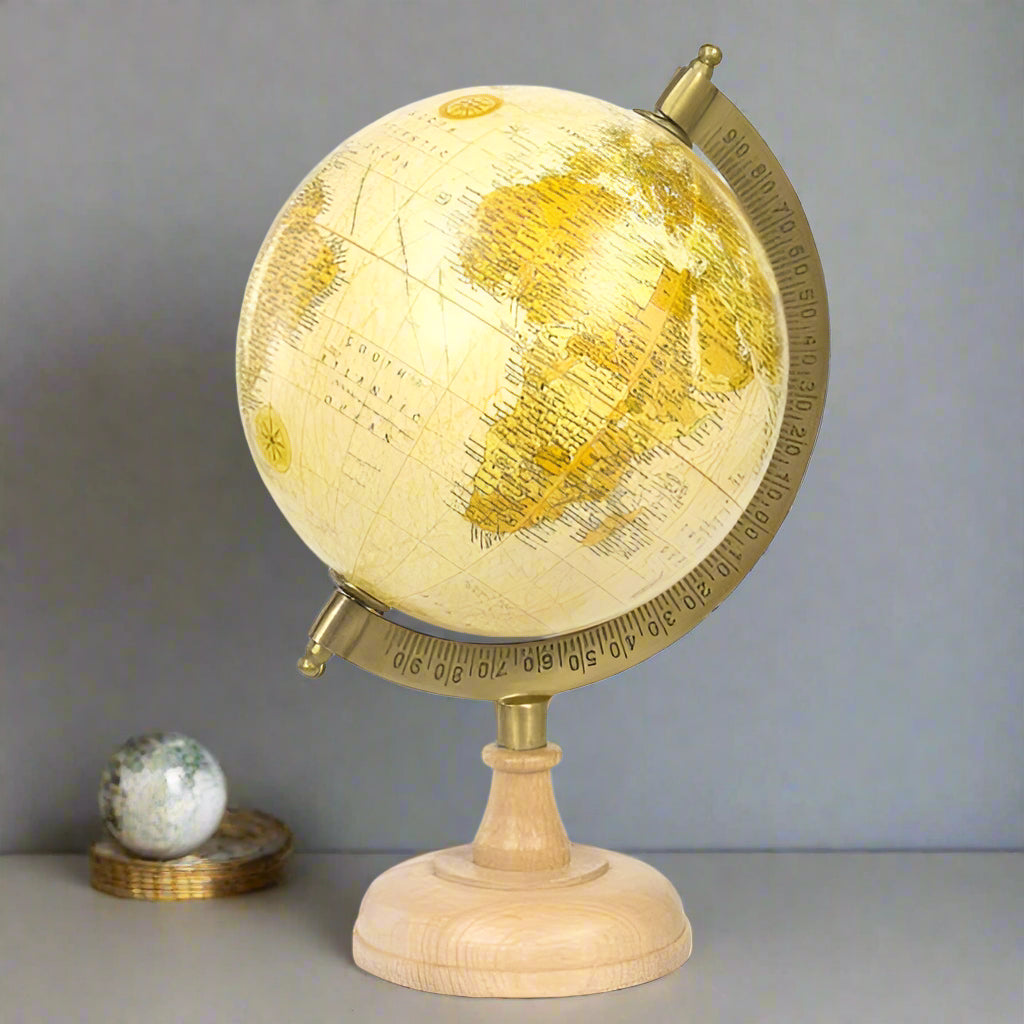 Drake Globe