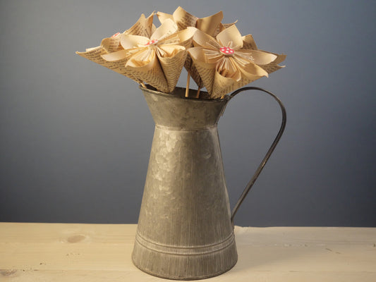 FLORAL Lost PAGES Bouquet- ORIGAMI Flowers, lacuna Vintage Story Book