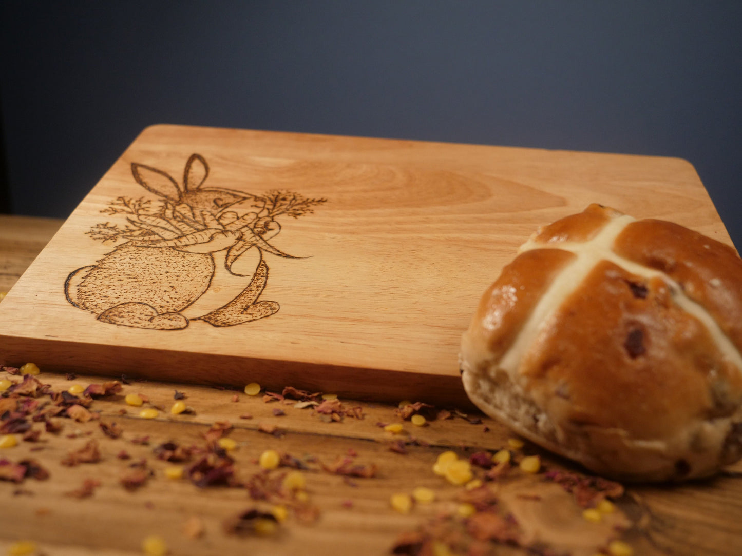 Rabbit & Carrot Chopping board - Charcuterie board - Chees Board